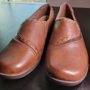 Earth Origins Women's Brown Leather Flats Size 10W